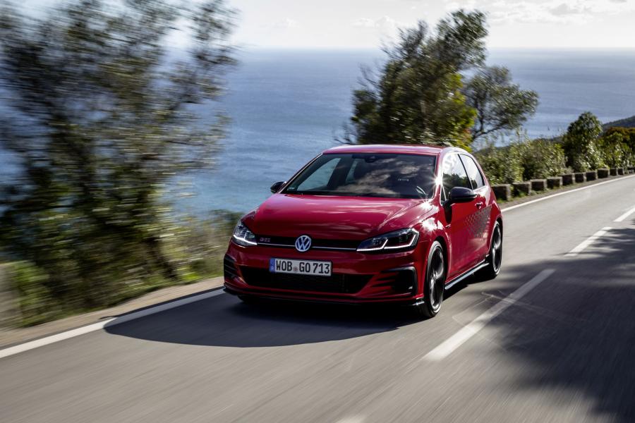  Volkswagen Golf GTI TCR 3-Door (Typ 5G) 2019 года  (WW) (фото 51 из 107)